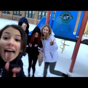 Meet your Posher, Bella